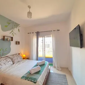  Apartment Light